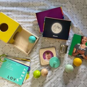 Partial Lovevery Inspector Kit 7-8 months